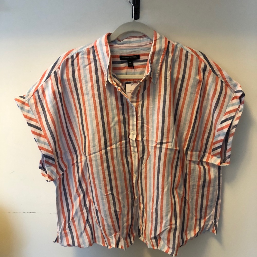 Linen Red, White & Blue Button-up!❤️